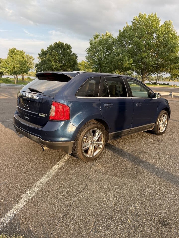 Used 2012 Ford Edge Limited FWD image 10