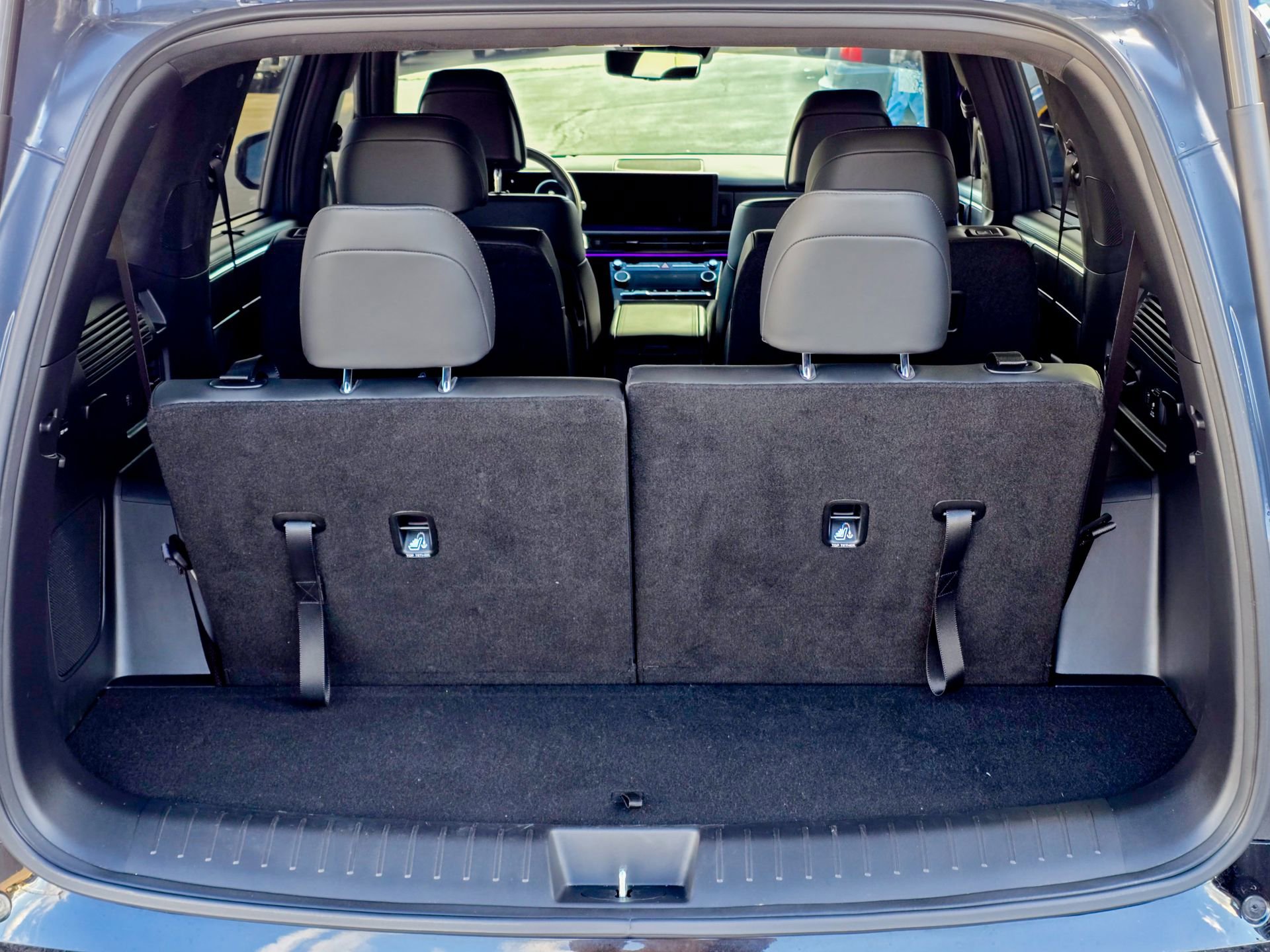 Used 2024 Hyundai Santa Fe Calligraphy image 51