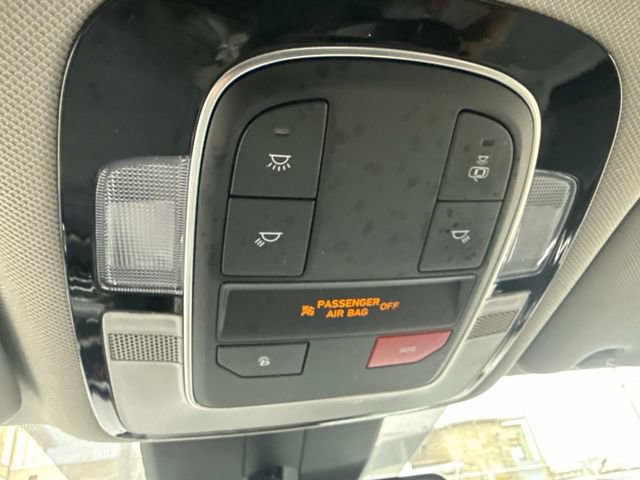 Used 2023 Hyundai Santa Fe SEL image 28