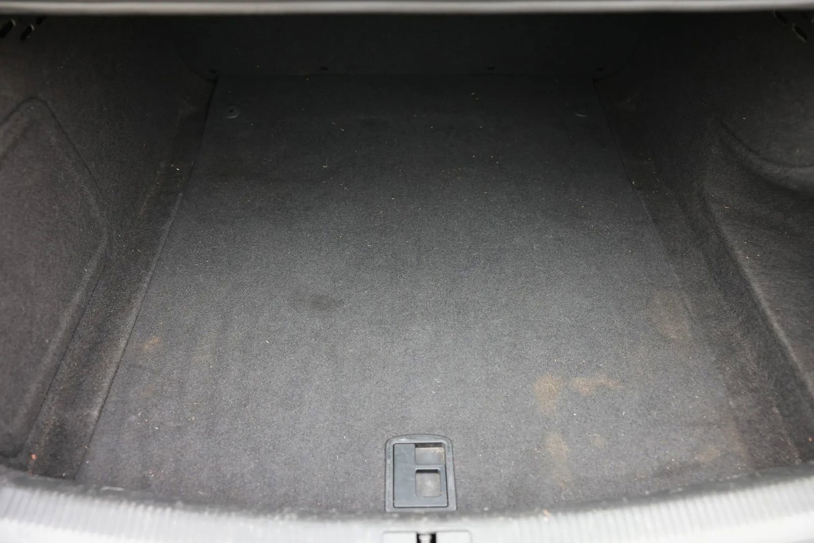 Used 2011 Audi A4 2.0T Premium image 24