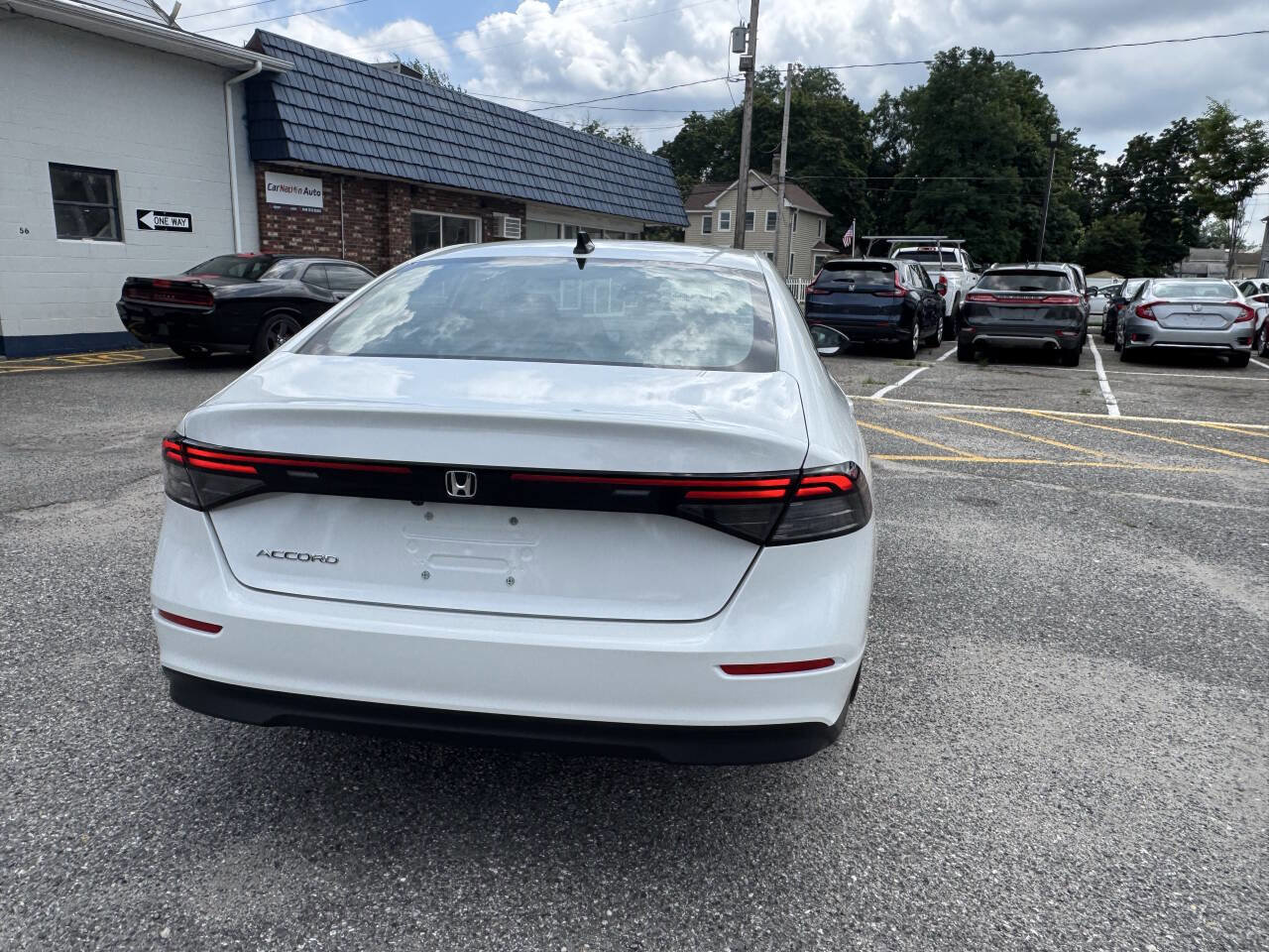 Used 2025 Honda Accord SE image 12