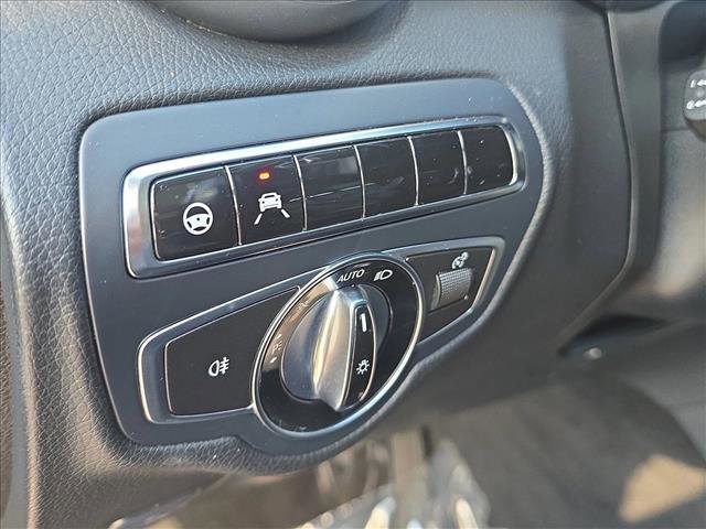 Used 2016 Mercedes-Benz GLC 300 4MATIC image 9