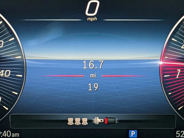 Certified 2025 Mercedes-Benz GLB 250 image 10