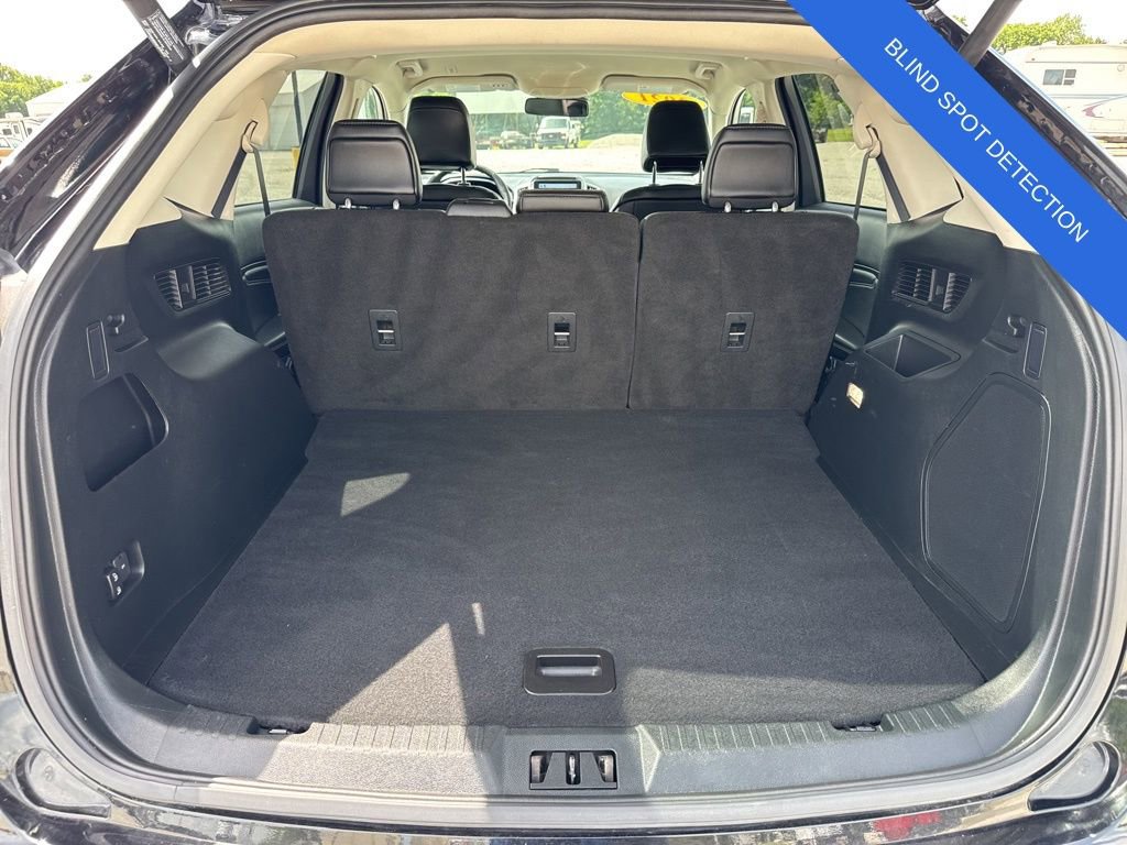 Used 2021 Ford Edge Titanium image 14