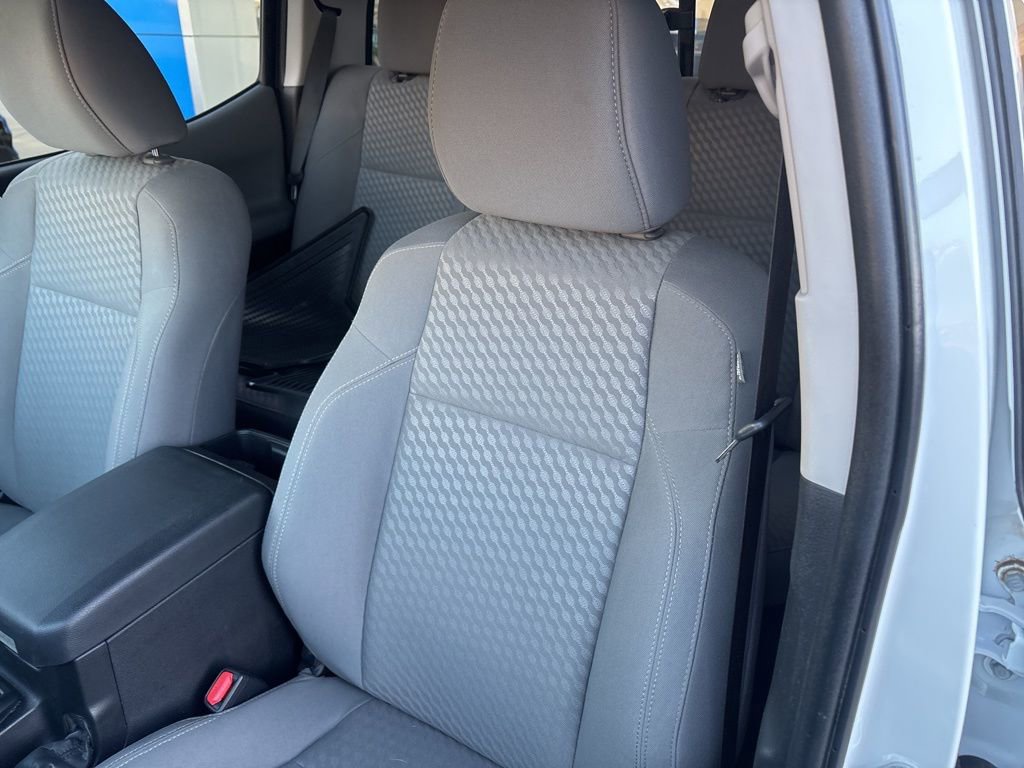 Used 2023 Toyota Tacoma SR image 15