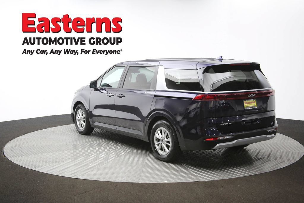 Used 2024 Kia Carnival LX FWD image 66