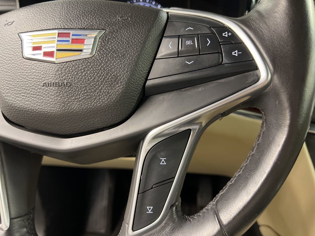 Used 2017 Cadillac XT5 Luxury w/ Driver Awareness Package AWD/4WD image 20