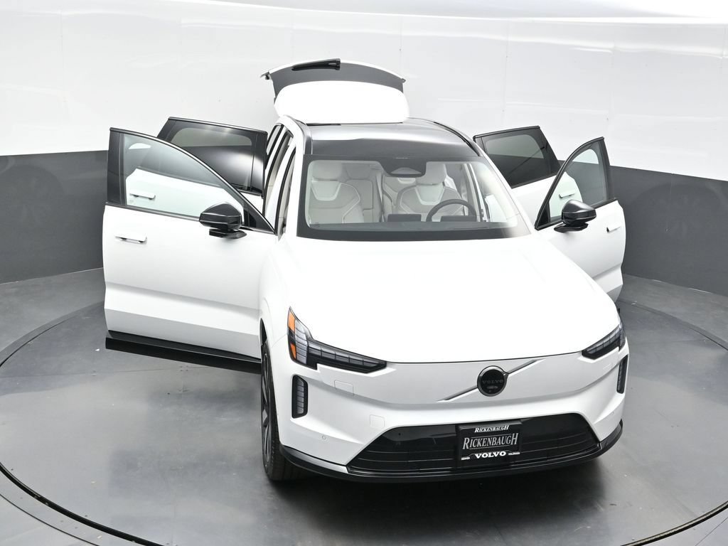 New 2026 Volvo EX90 Plus AWD/4WD image 38