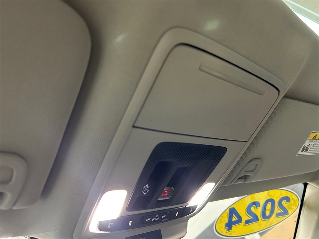 Certified 2024 Honda Accord EX image 17