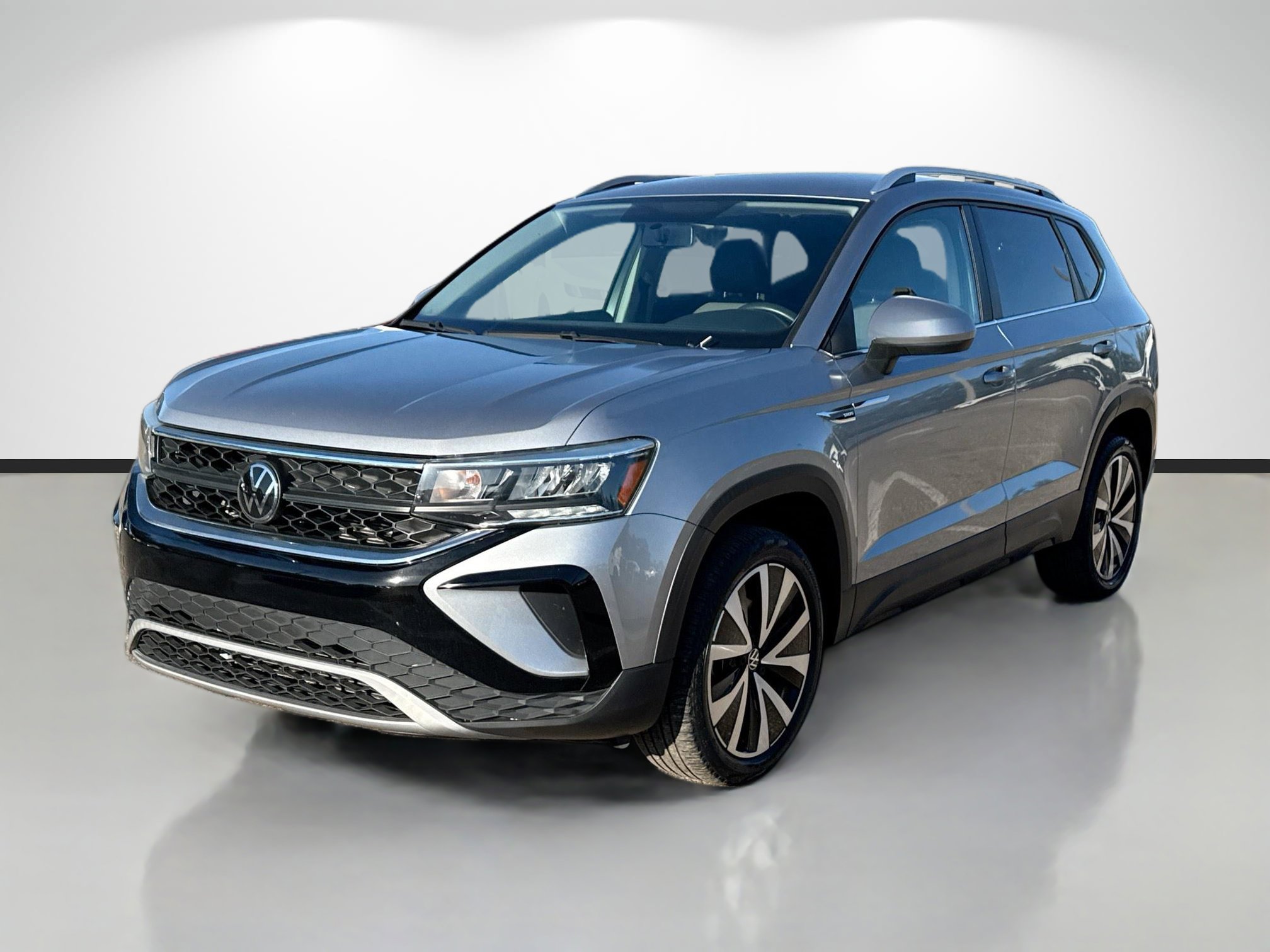 Used 2022 Volkswagen Taos SE image 7