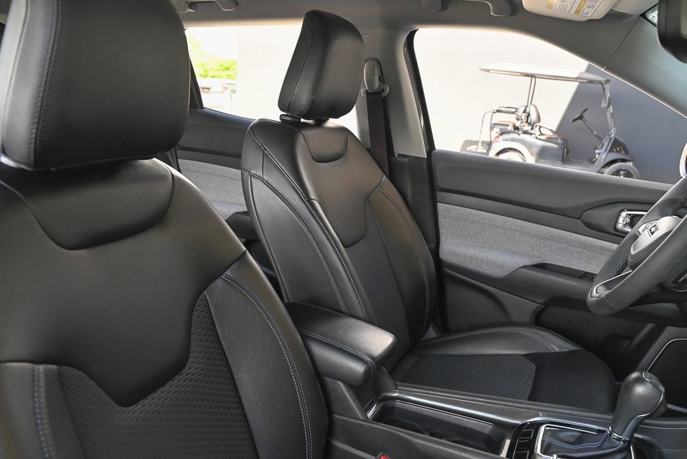 Used 2022 Jeep Compass Latitude image 14