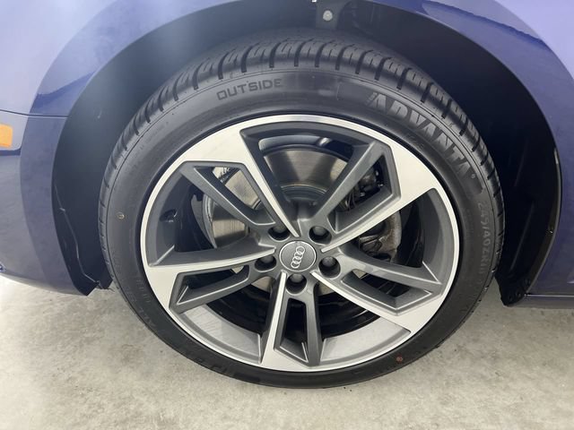 Used 2019 Audi A4 2.0T Premium FWD image 33