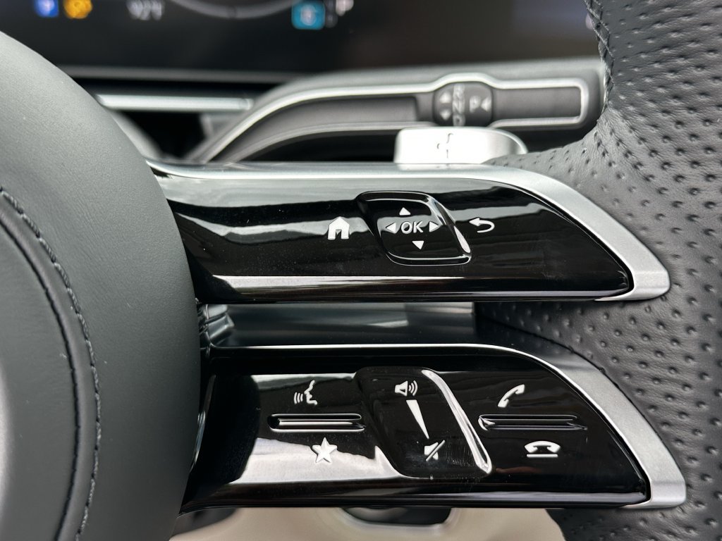 New 2026 Mercedes-Benz GLS 450 4MATIC image 30