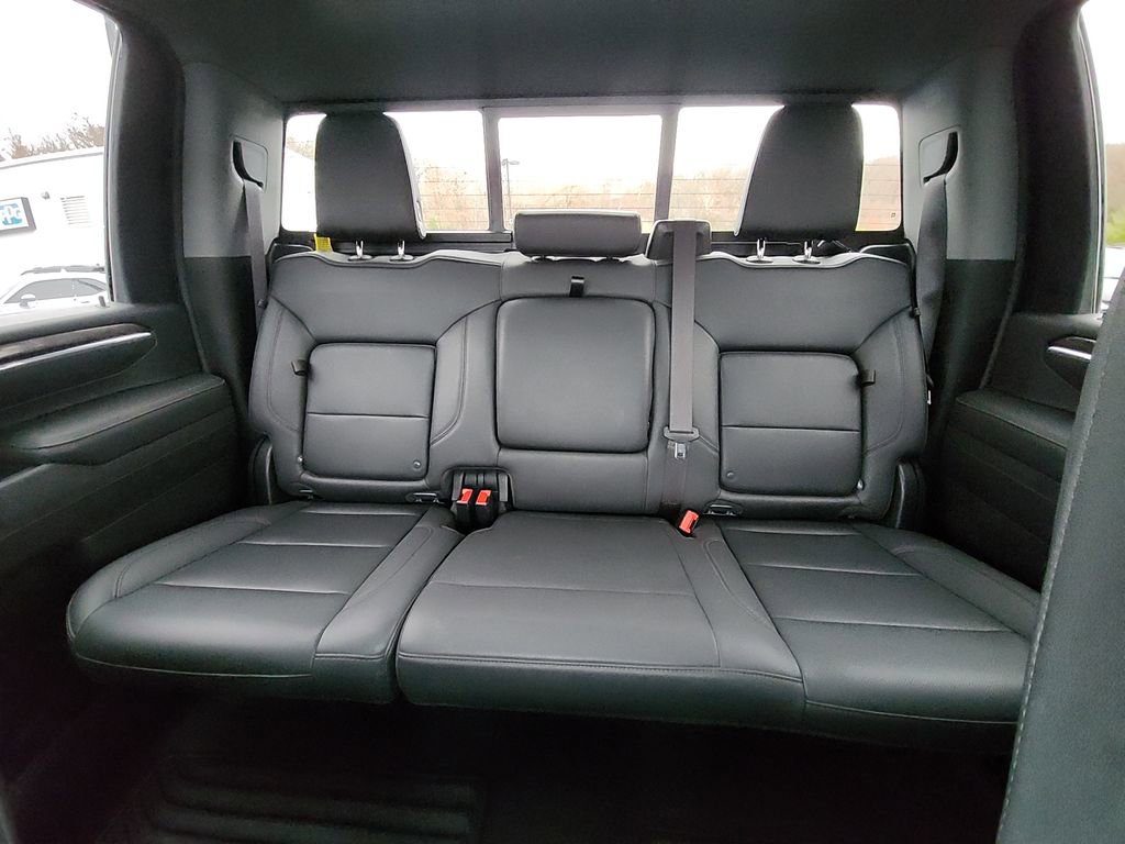 Used 2024 Chevrolet Silverado 3500 LTZ w/ LTZ Convenience Package image 26