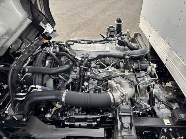 Used 2024 Chevrolet Low Cab Forward 4500 XD RWD image 28