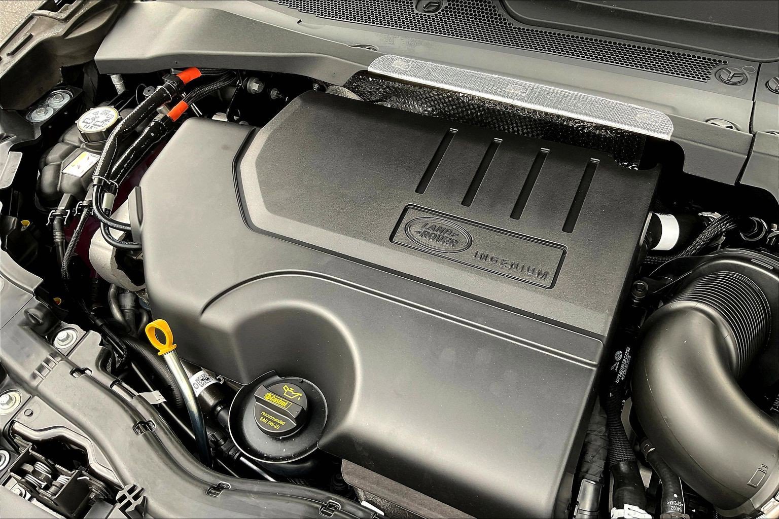 New 2026 Land Rover Discovery Sport Landmark image 16