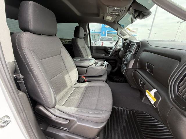 Certified 2025 Chevrolet Silverado 2500 Custom w/ Custom Convenience Package image 31