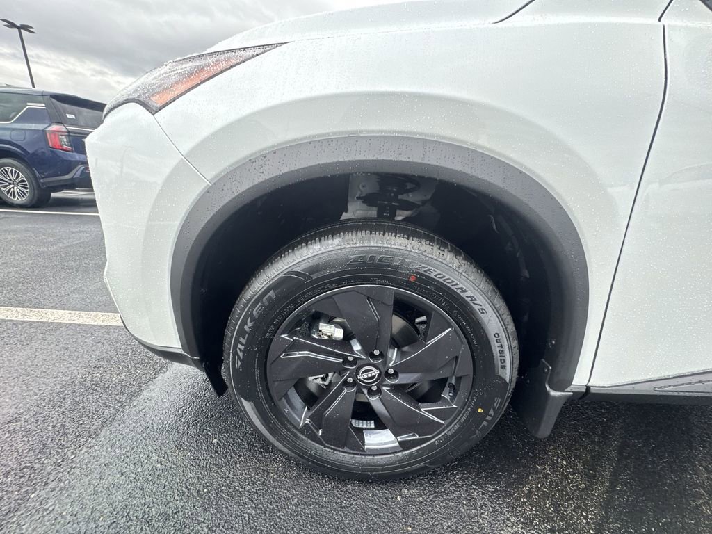 New 2026 Nissan Rogue SV w/ Cold Weather Package image 10