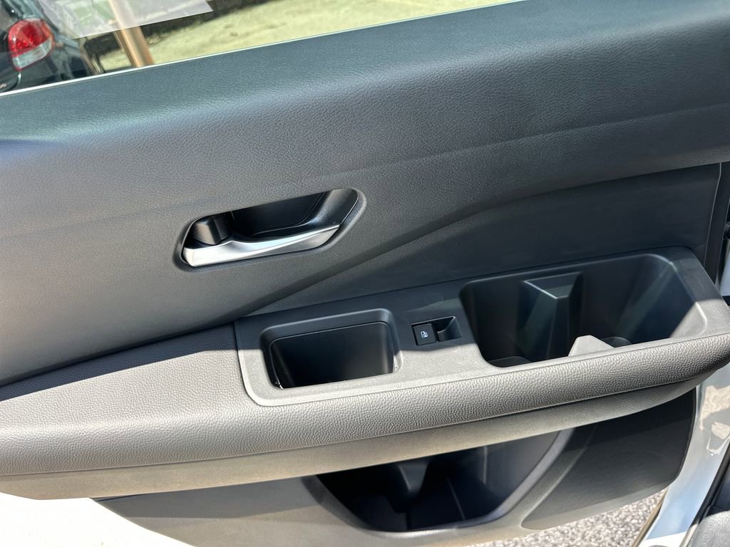 New 2026 Nissan Pathfinder SL image 14