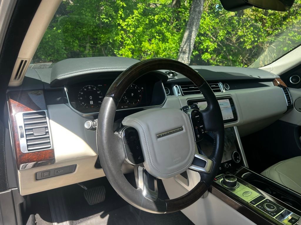 Used 2020 Land Rover Range Rover HSE AWD/4WD image 10
