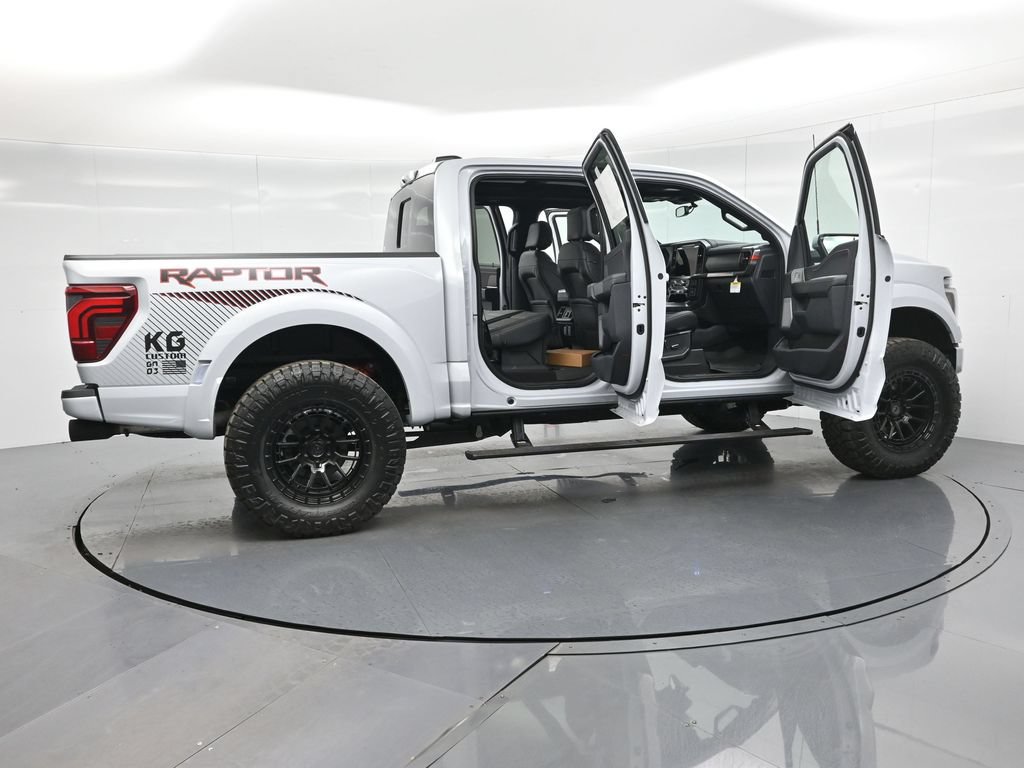 Used 2025 Ford F150 Raptor AWD/4WD image 4