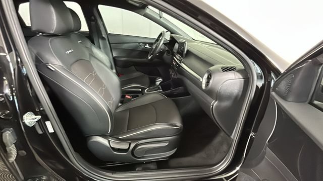 Used 2021 Kia Forte GT-Line FWD image 30