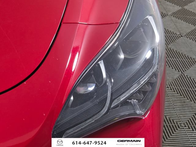 Used 2018 Kia Stinger GT2 AWD/4WD image 16