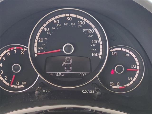 Used 2016 Volkswagen Beetle 1.8T Denim image 11