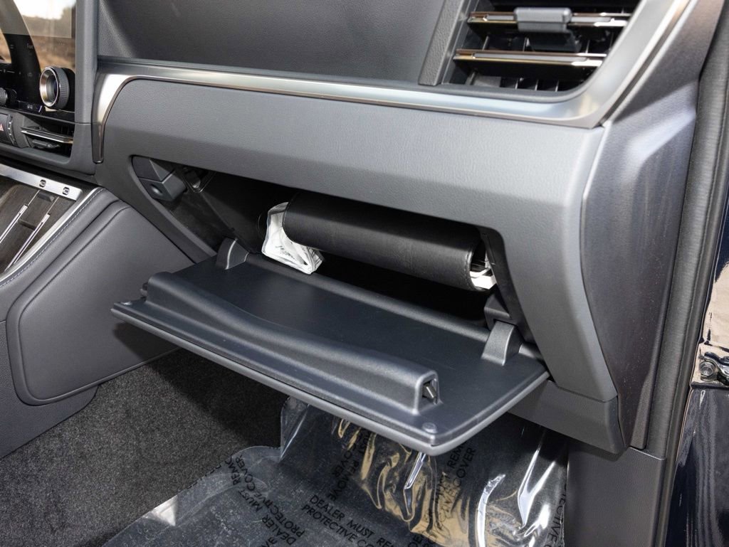 Used 2024 Lexus GX 550 w/ Accessory Package (2T) image 65
