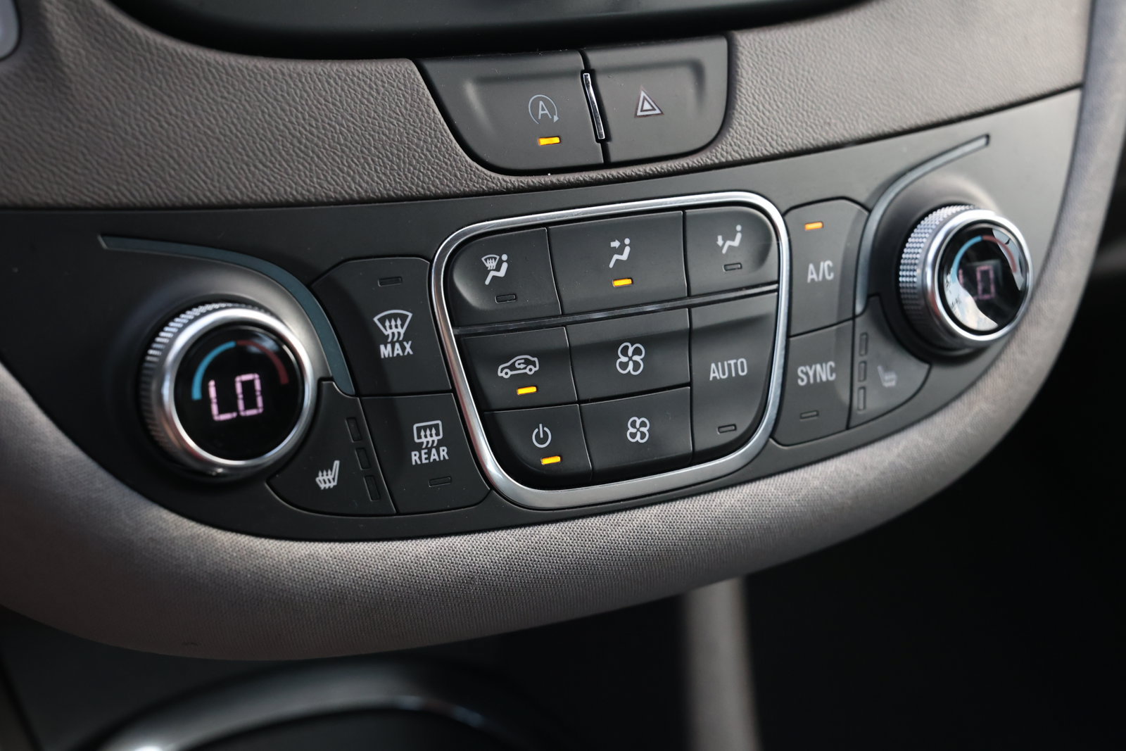 Used 2024 Chevrolet Malibu LT FWD image 21