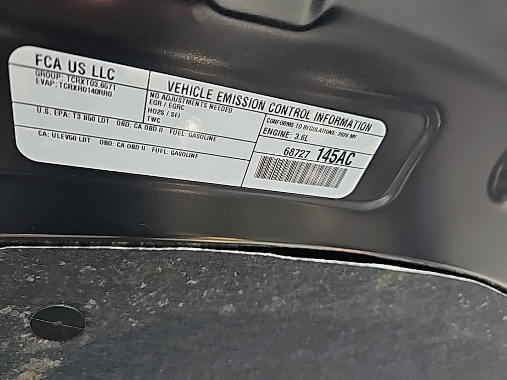 Used 2026 Chrysler Pacifica Select image 11