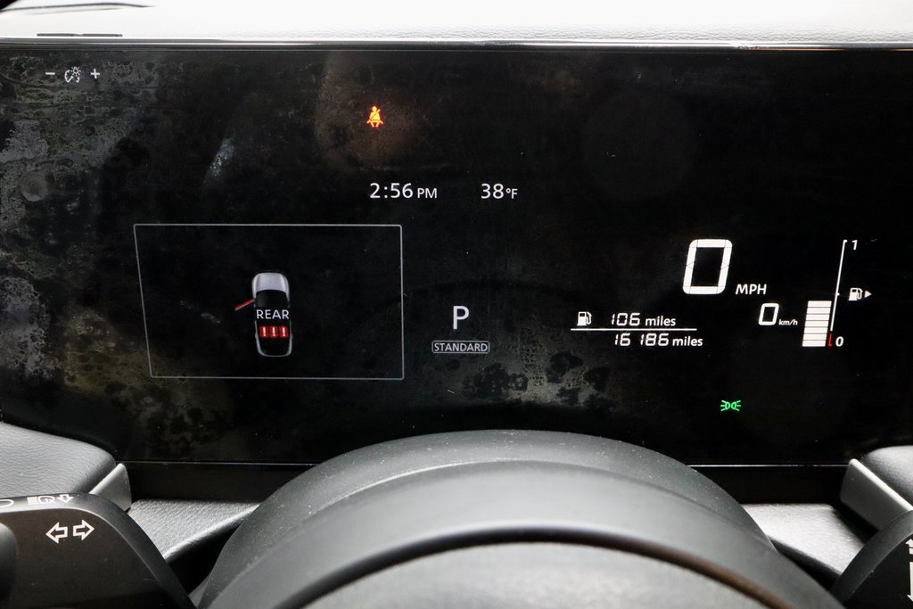 Certified 2025 Nissan Kicks S image 27