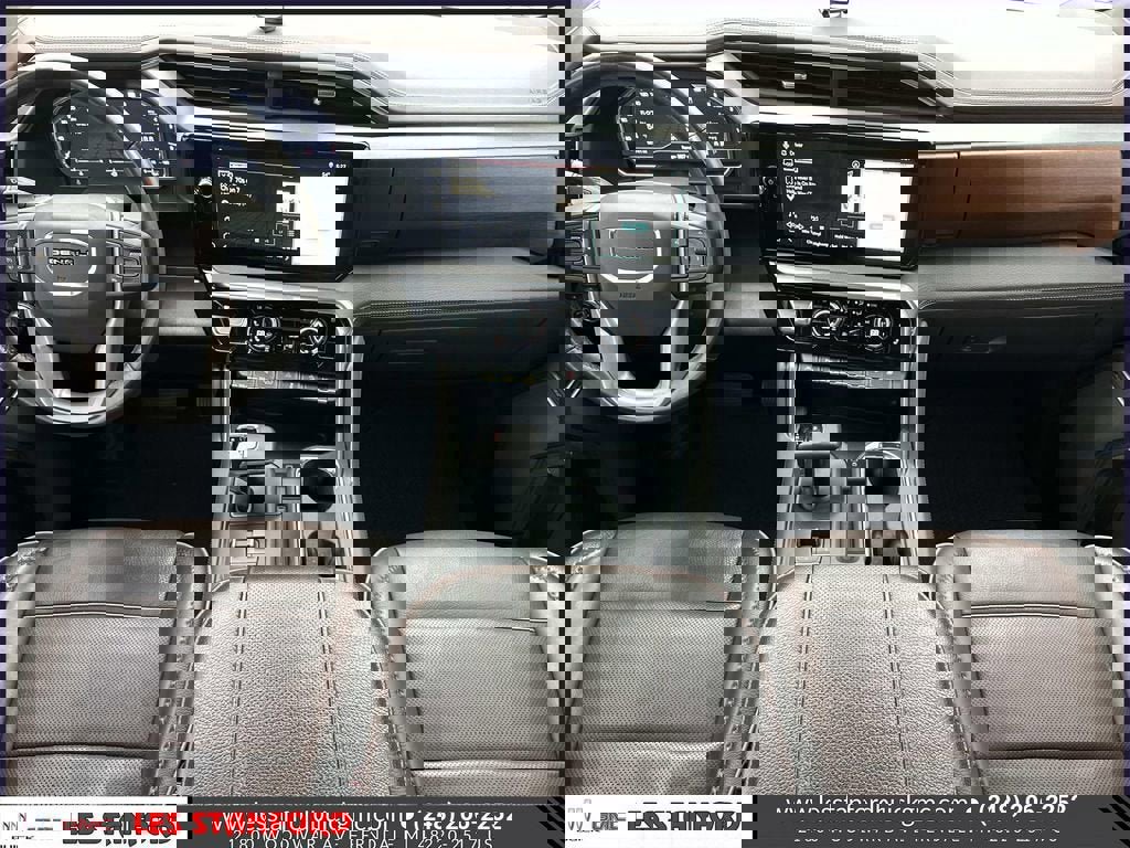 Used 2023 GMC Sierra 1500 Denali w/ Technology Package AWD/4WD image 14