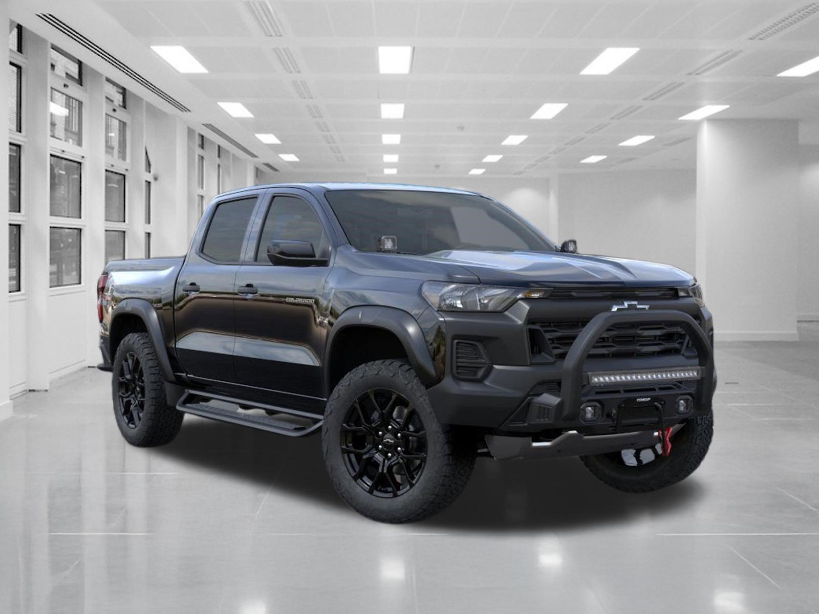 New 2026 Chevrolet Colorado Trail Boss w/ Off-Road Front Bumper Package image 2
