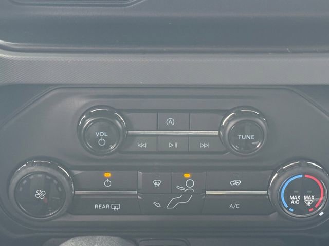 Used 2022 Ford Bronco Base image 4