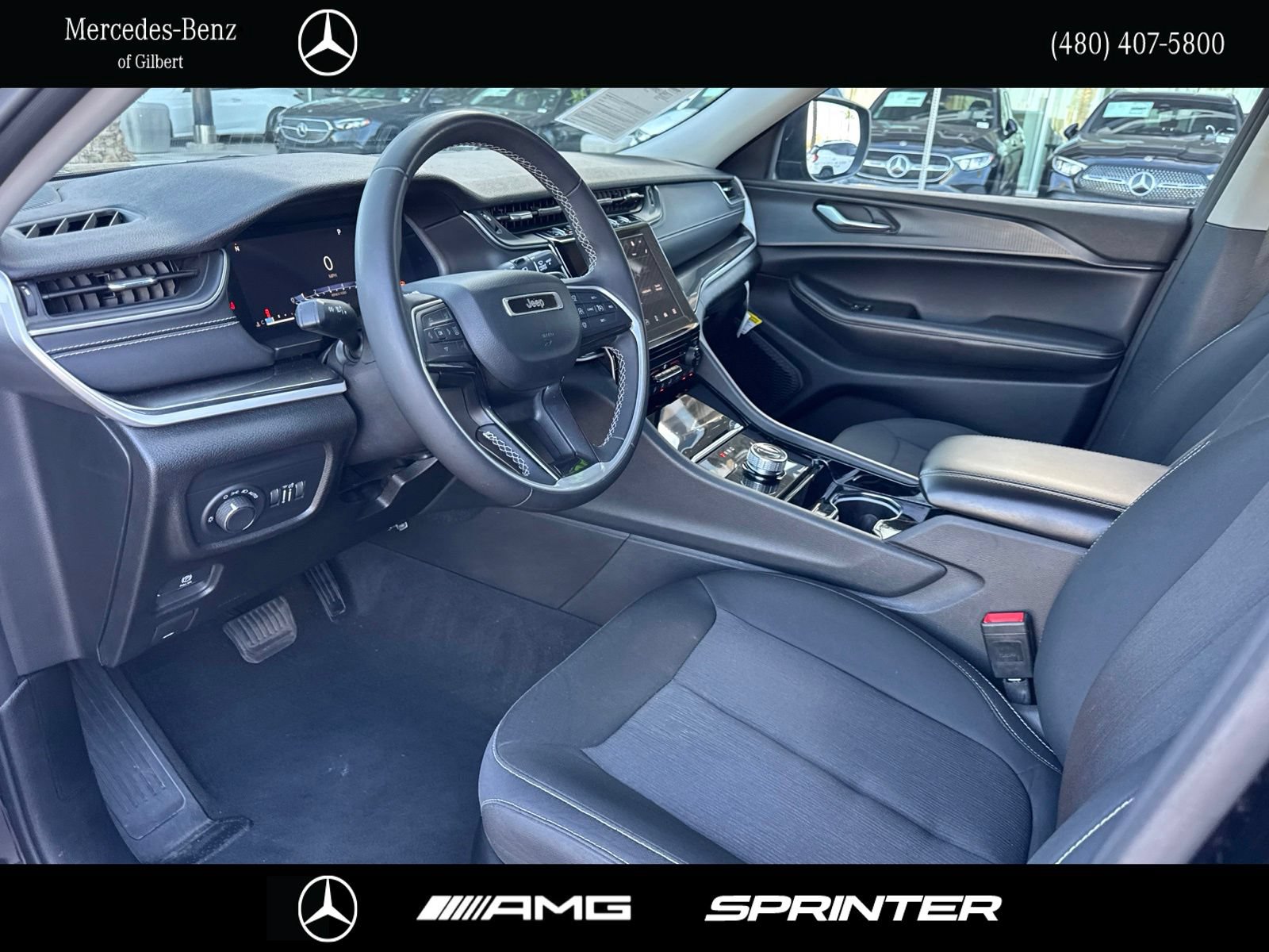 Used 2023 Jeep Grand Cherokee L Laredo AWD/4WD image 9