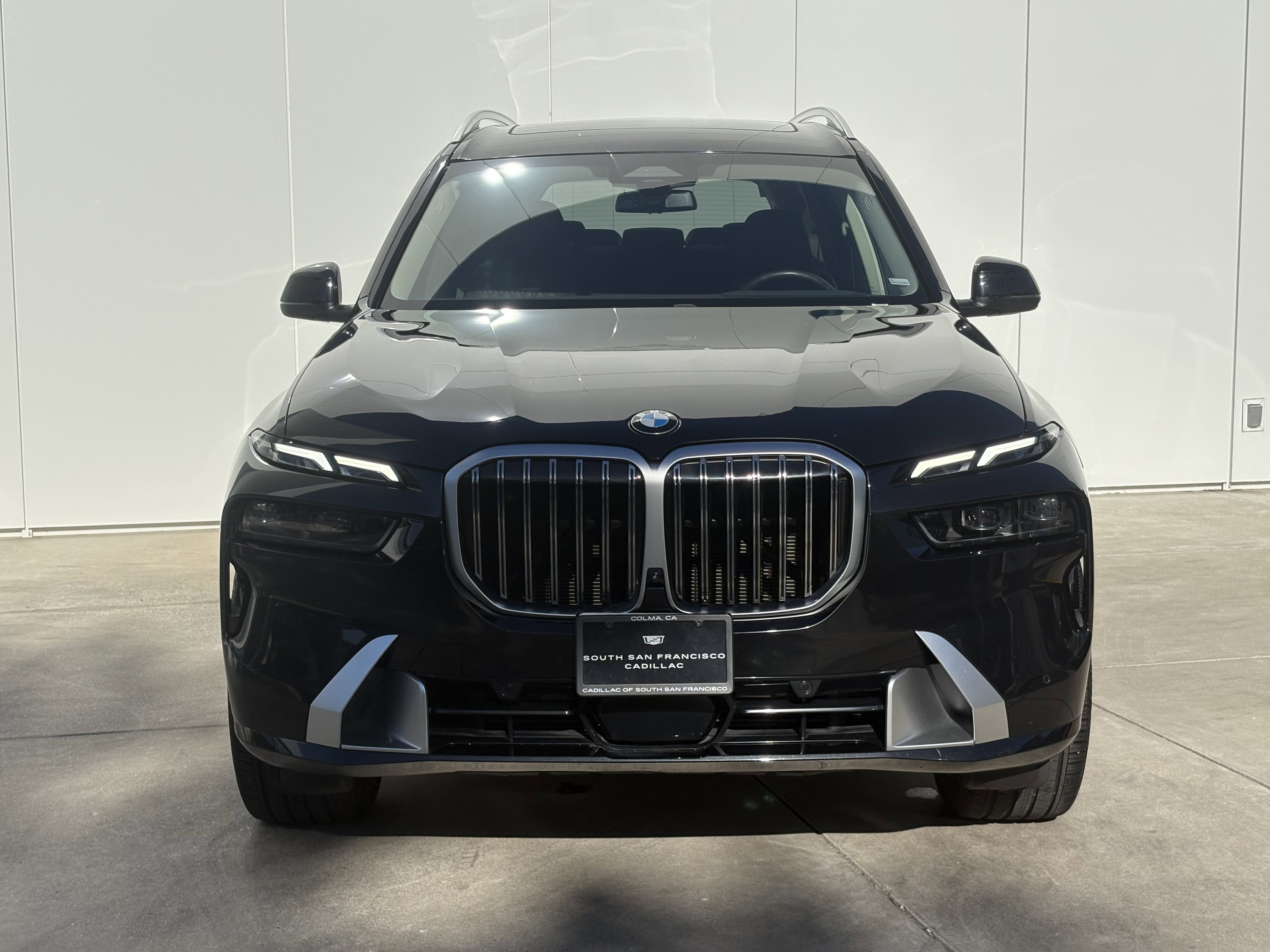 Used 2025 BMW X7 xDrive40i image 3