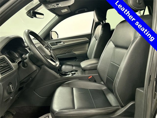 Used 2021 Volkswagen Atlas Cross Sport SE image 12