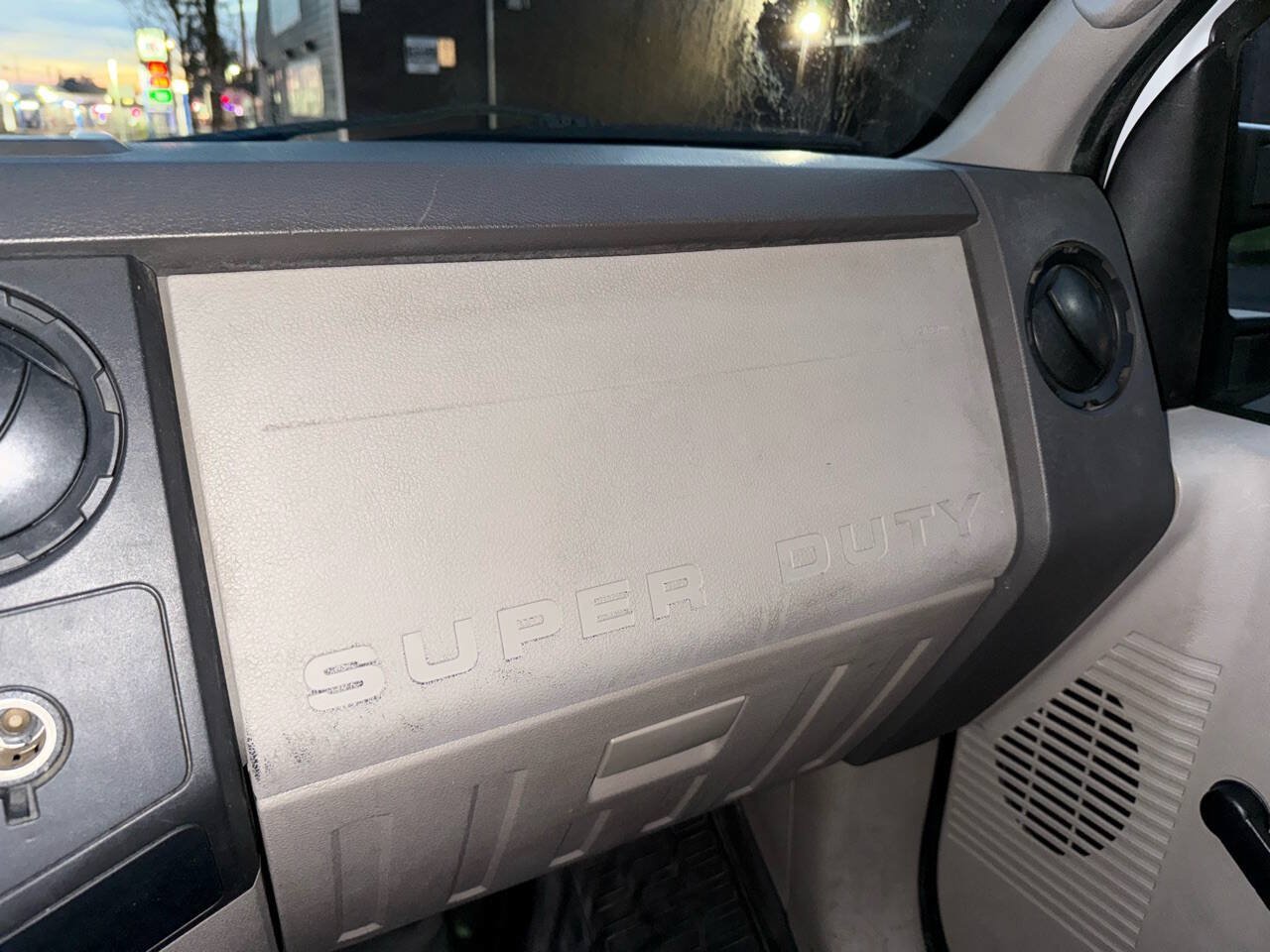 Used 2008 Ford F350 XL RWD image 40