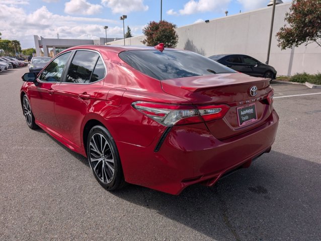 Used 2019 Toyota Camry SE FWD image 8