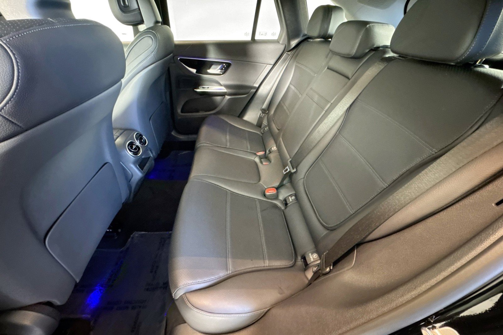 Certified 2025 Mercedes-Benz GLC 350e 4MATIC image 22