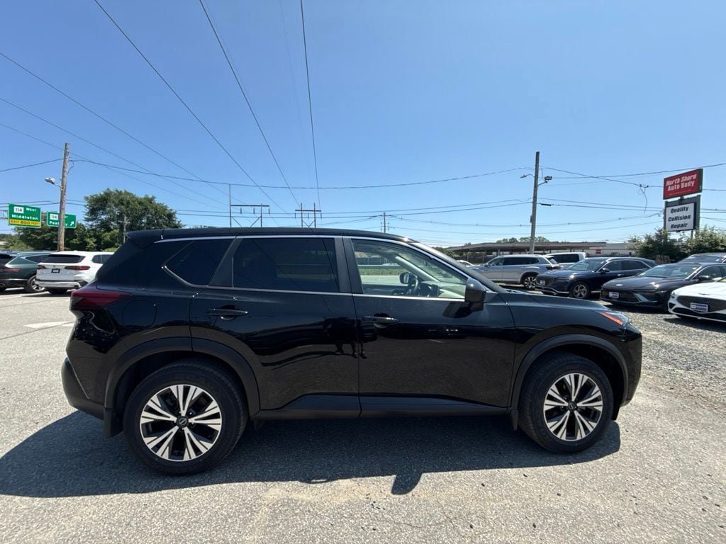 Used 2023 Nissan Rogue SV AWD/4WD image 7