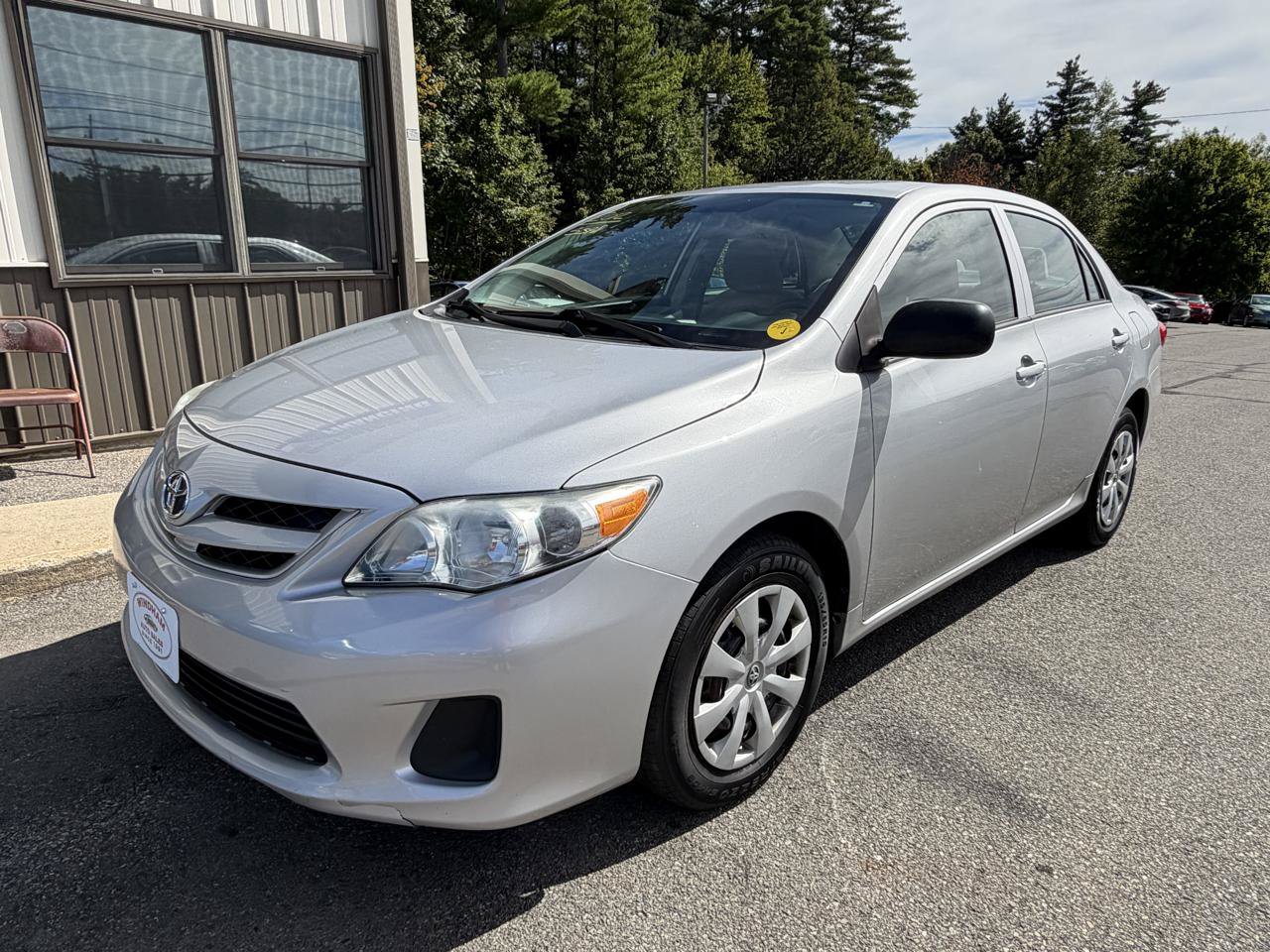 Used 2012 Toyota Corolla L FWD image 1