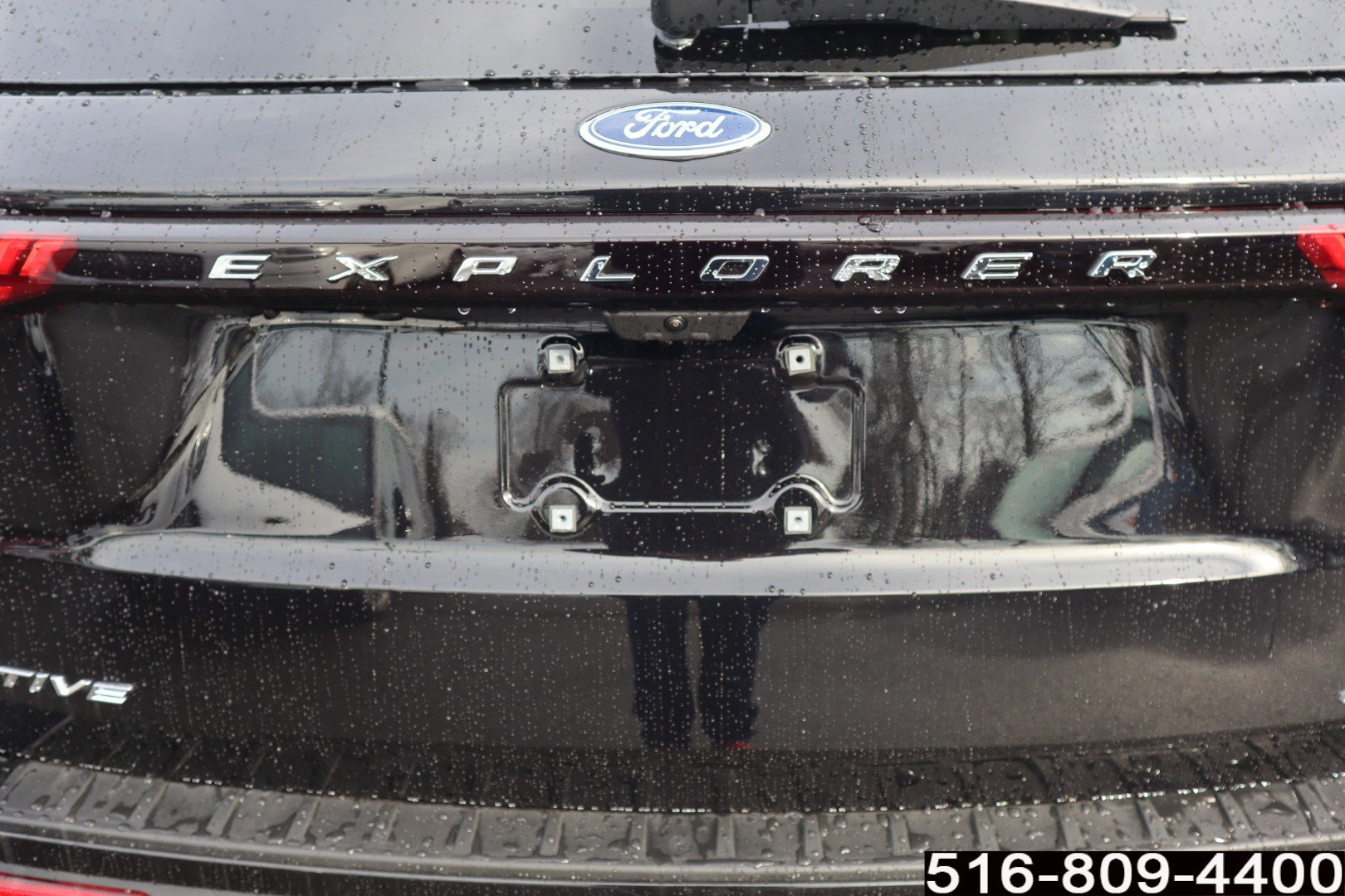 Used 2025 Ford Explorer Active image 30