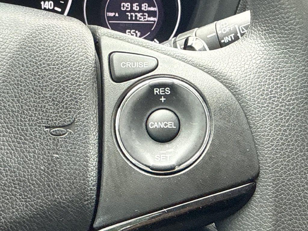 Used 2016 Honda HR-V EX image 28