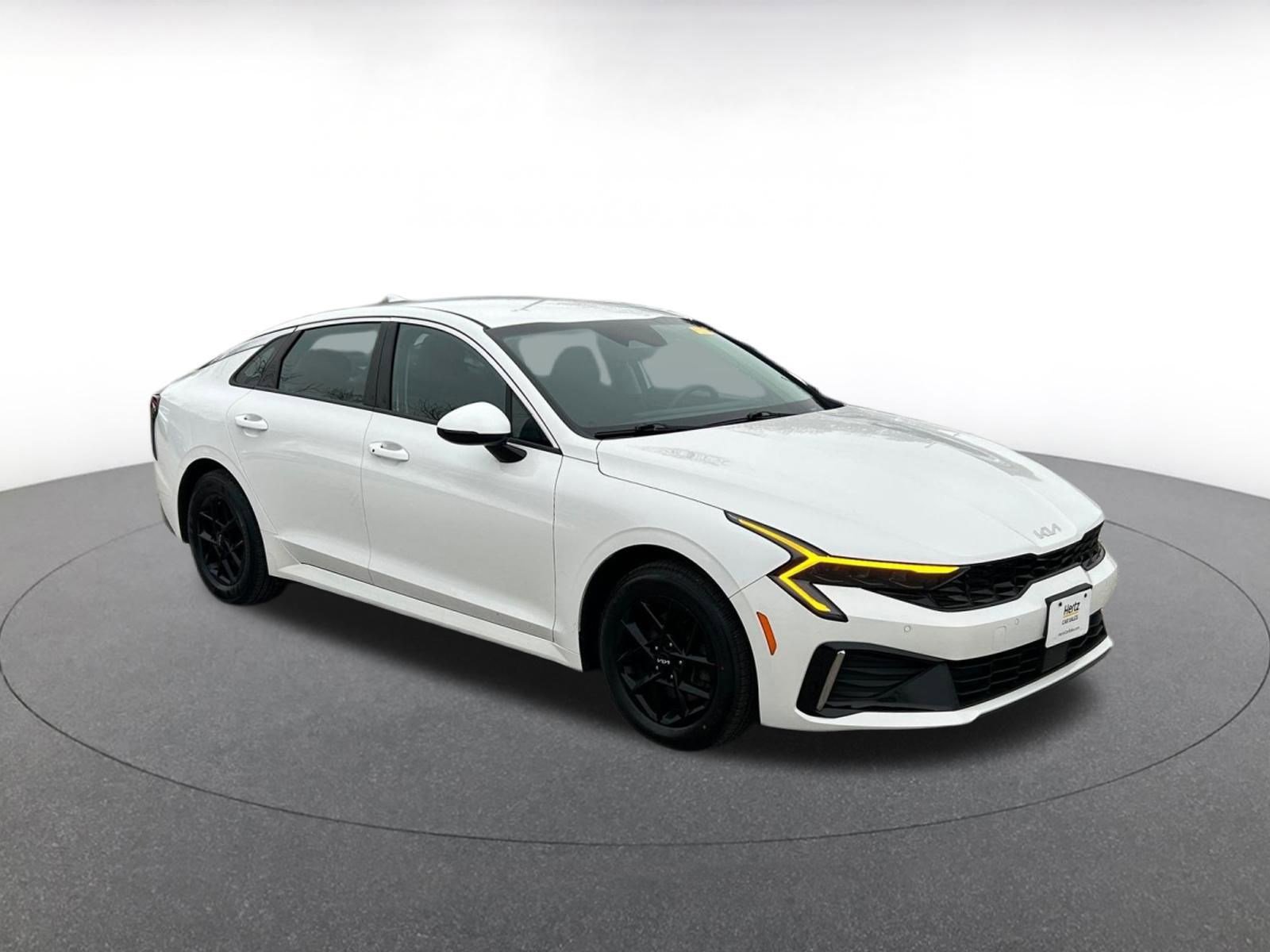 Used 2025 Kia K5 LXS image 1