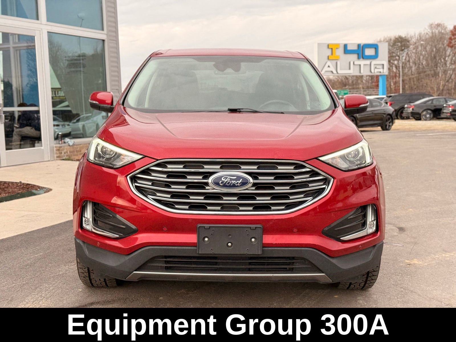 Used 2023 Ford Edge Titanium image 2