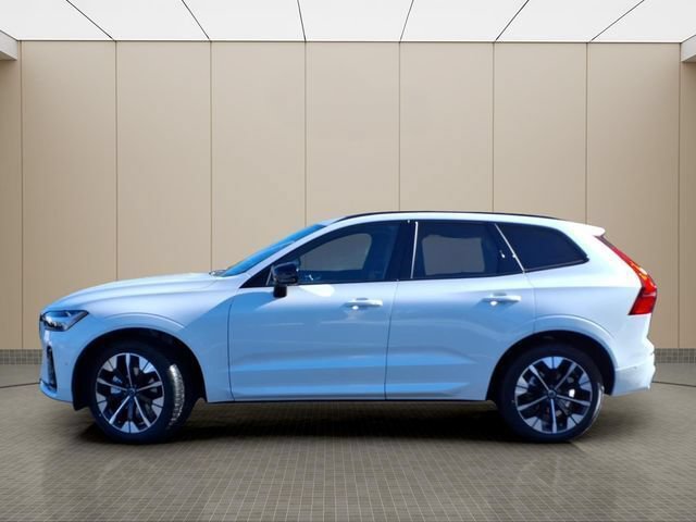 New 2026 Volvo XC60 B5 Plus w/ Protection Package Premier AWD/4WD image 5