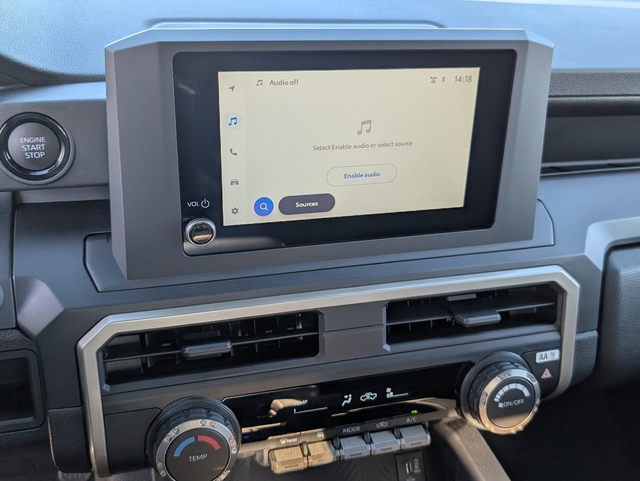 Used 2025 Toyota Tacoma SR image 16