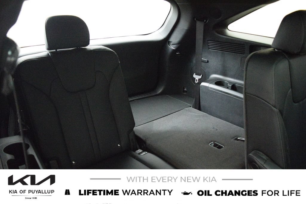 New 2026 Kia Sportage X-Line w/ X-Line Premium Package AWD/4WD image 14